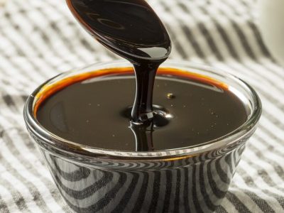 Cách giữ màu tóc và nuôi dưỡng tóc sau khi nhuộm đơn giản nhất là dùng cao gội dược liệu thiên nhiên